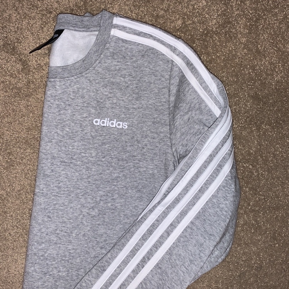 Adidas Sweatshirt